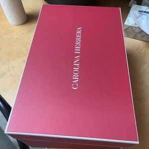 Carolina Herrera empty shoe Box with White Logo